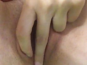 19 yo cooky pinpointing stained pussy